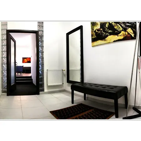Lägenhet Apartman Dc *