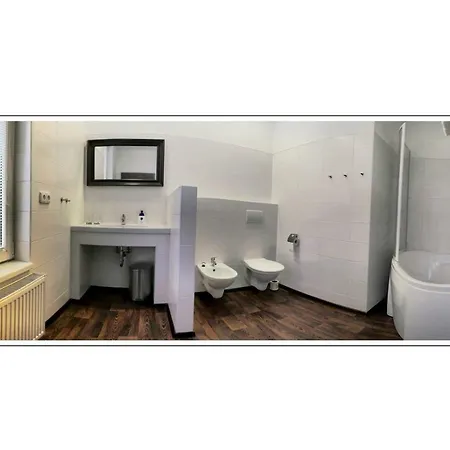 Apartman Dc * Ντέτσιν